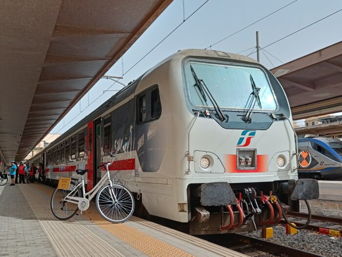 treni bici sicilia